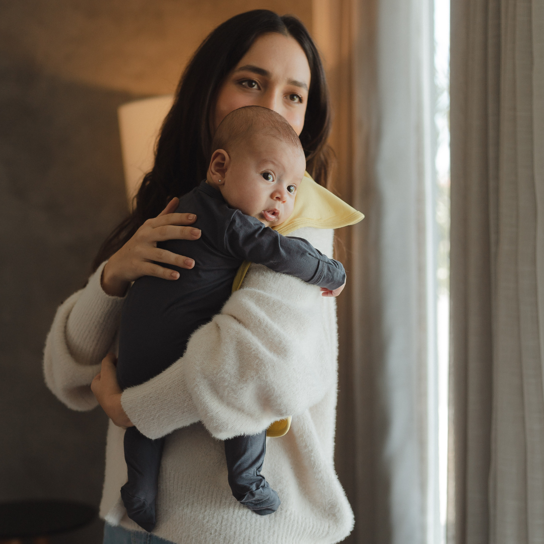 pano de ombro bebê amarelo viscose oeko-tex absorvente tutum